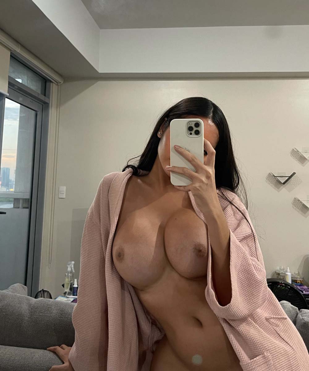 Angela Castellanos naked in Wuhu